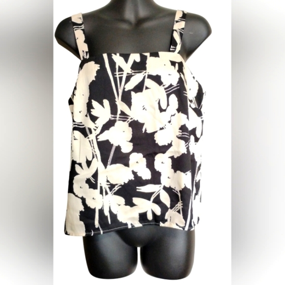 Banana Republic | NWT White Floral Silky Tank Black & White Boxy Camisole Top - Picture 9 of 12